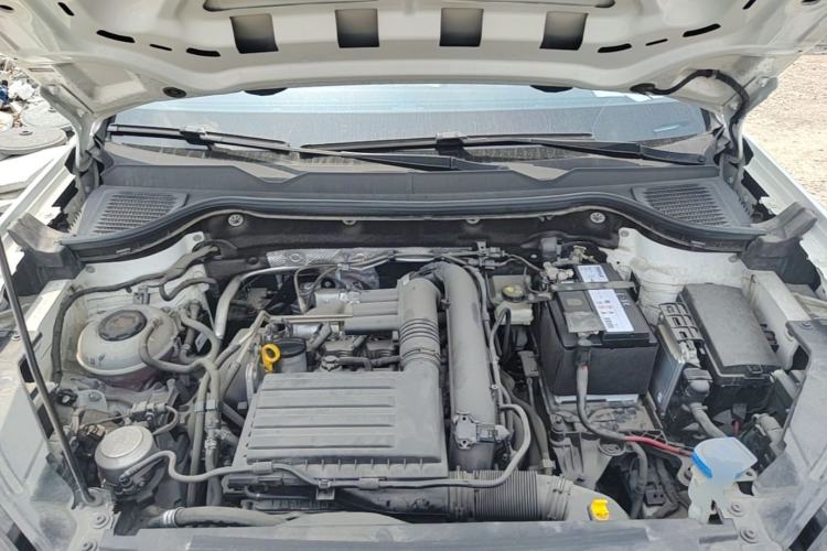 Used Volkswagen Tharu 2020 280TSI Two-Wheel Drive Luxury Plus Version China VI Standard Engine Bay