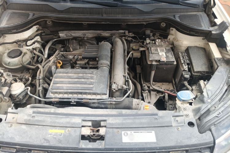 Used Volkswagen Tharu 2020 280TSI Two-Wheel Drive Trend Edition China VI Standard Engine Bay