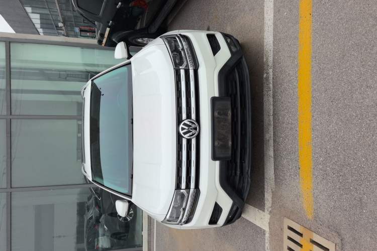 Used Volkswagen Tharu 2020 280TSI Two-Wheel Drive Luxury Plus Version China VI Standard Exterior 1