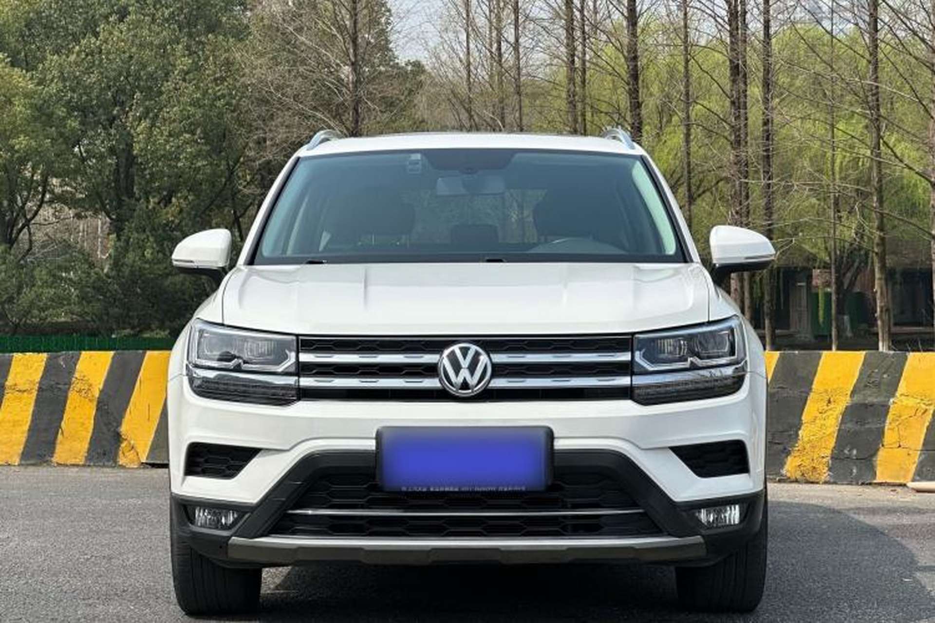Used Volkswagen Tharu 2020 330TSI All-Wheel-Drive Luxury Edition China VI Standard Exterior 2