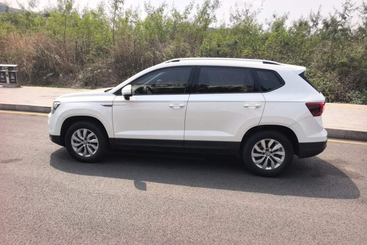 Used Volkswagen Tharu 2020 280TSI Two-Wheel Drive Trend Edition China VI Standard Exterior 2