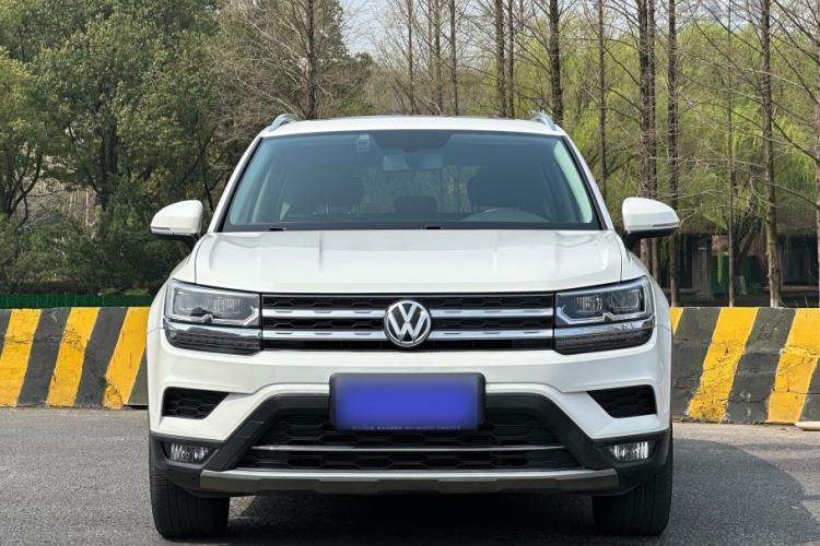 Used Volkswagen Tharu 2020 330TSI All-Wheel-Drive Luxury Edition China VI Standard Exterior 3