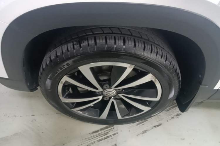 Used Volkswagen Tharu 2020 280TSI Two-Wheel Drive Luxury Plus Version China VI Standard Exterior 4