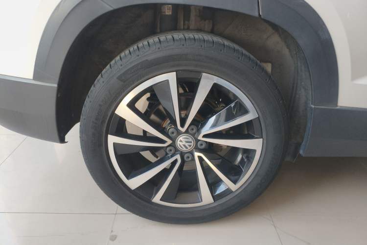Used Volkswagen Tharu 2020 280TSI Two-Wheel Drive Luxury Edition China VI Standard Exterior 5