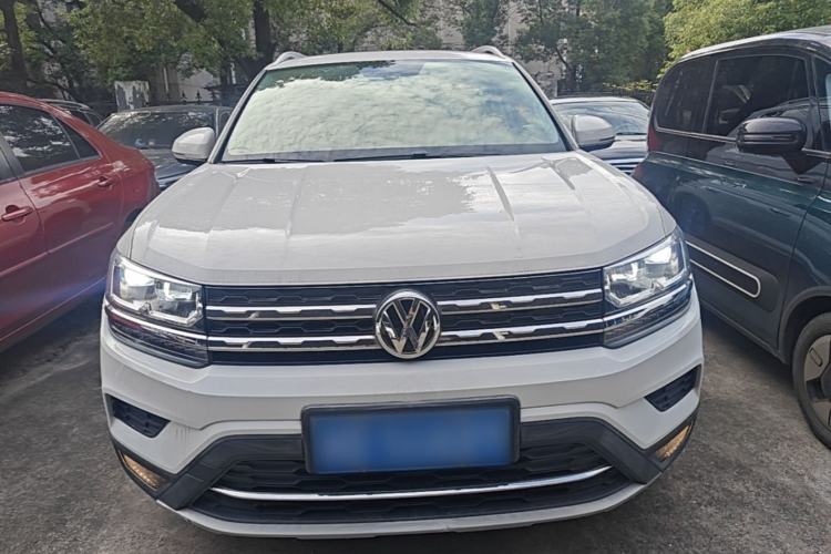 Used Volkswagen Tharu 2020 330TSI All-Wheel-Drive Luxury Edition China VI Standard Front