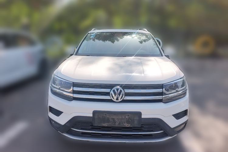 Used Volkswagen Tharu 2020 330TSI All-Wheel-Drive Luxury Edition China VI Standard Front