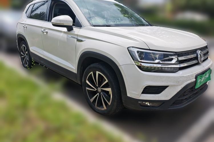 Used Volkswagen Tharu 2020 280TSI Two-Wheel Drive Luxury Edition China VI Standard Front Right 45 Deg