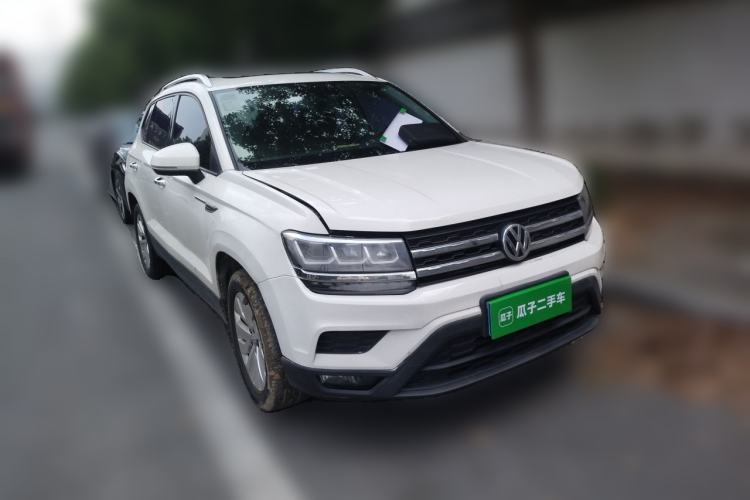 Used Volkswagen Tharu 2020 280TSI Two-Wheel Drive Comfort Edition China V Standard Front Right 45 Deg