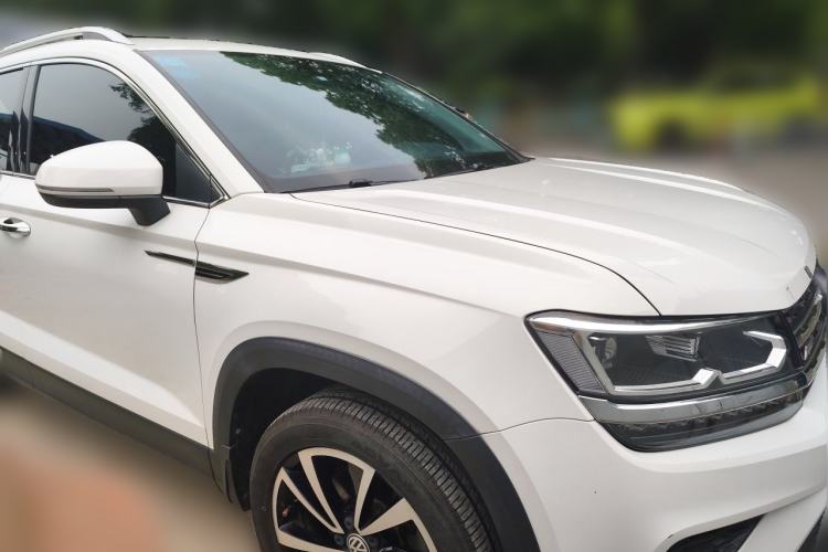 Used Volkswagen Tharu 2020 280TSI Two-Wheel Drive Luxury Edition China VI Standard Front Right 45 Deg