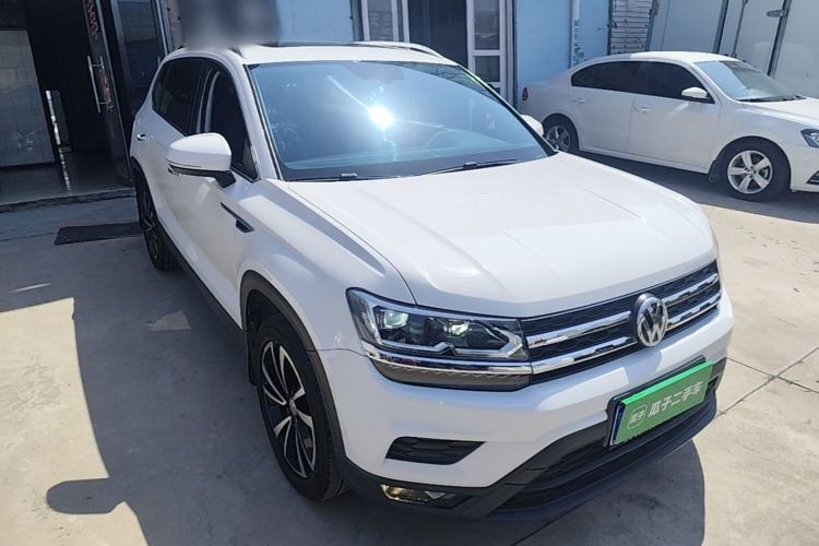 Used Volkswagen Tharu 2020 280TSI Two-Wheel Drive Luxury Plus Version China VI Standard Front Right 45 Deg