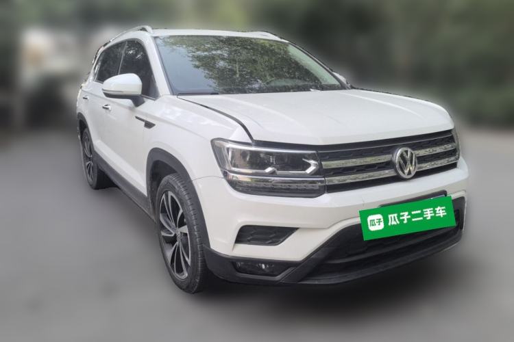 Used Volkswagen Tharu 2020 280TSI Two-Wheel Drive Luxury Edition China VI Standard Front Right 45 Deg