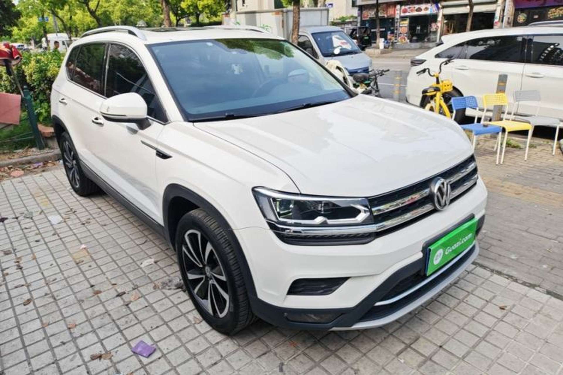 Used Volkswagen Tharu 2020 330TSI All-Wheel-Drive Luxury Edition China VI Standard Front Right 45 Deg