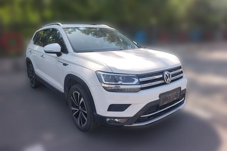 Used Volkswagen Tharu 2020 330TSI All-Wheel-Drive Luxury Edition China VI Standard Front Right 45 Deg