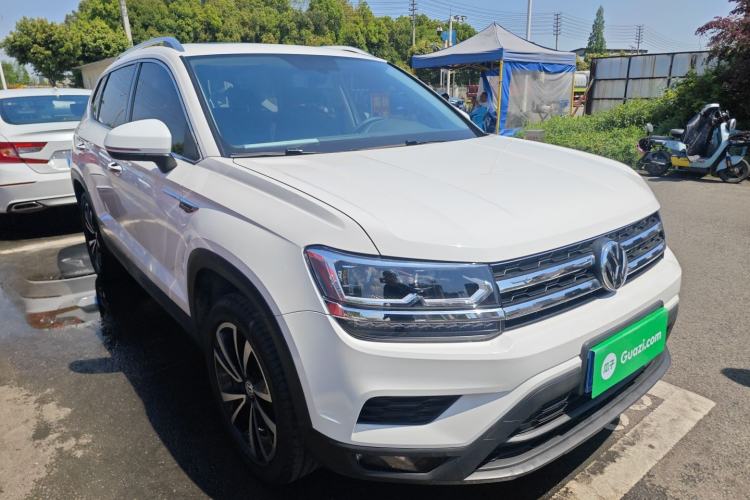 Used Volkswagen Tharu 2020 280TSI Two-Wheel Drive Luxury Plus Version China VI Standard Front Right 45 Deg