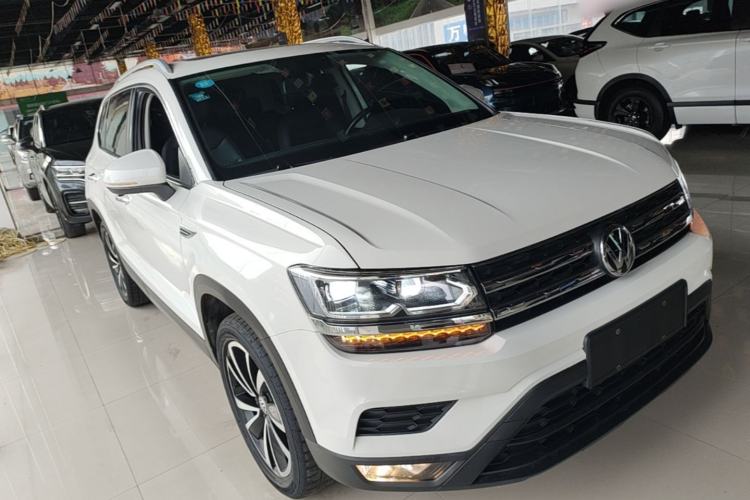 Used Volkswagen Tharu 2020 280TSI Two-Wheel Drive Luxury Edition China VI Standard Front Right 45 Deg