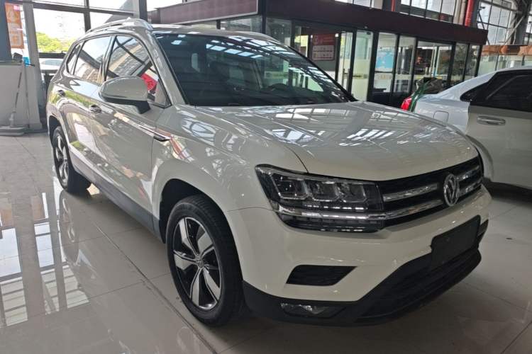 Used Volkswagen Tharu 2020 280TSI Two-Wheel Drive Comfort Edition China VI Standard Front Right 45 Deg