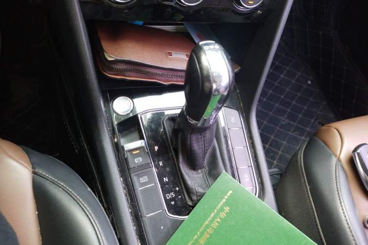 Used Volkswagen Tharu 2020 280TSI Two-Wheel Drive Comfort Edition China V Standard Gear Lever
