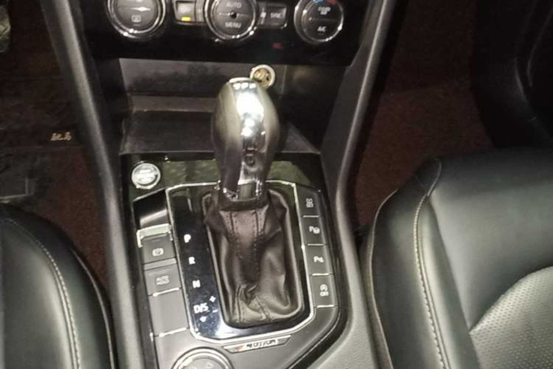 Used Volkswagen Tharu 2020 Revised Version 330TSI Four-Wheel Drive Flagship Edition China VI Gear Lever