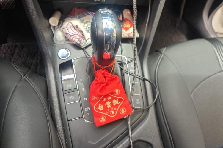 Used Volkswagen Tharu 2020 280TSI Two-Wheel Drive Trend Edition China VI Standard Gear Lever