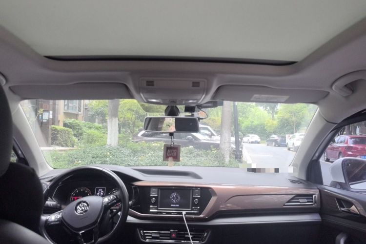 Used Volkswagen Tharu 2020 280TSI Two-Wheel Drive Comfort Edition China VI Standard Headliner
