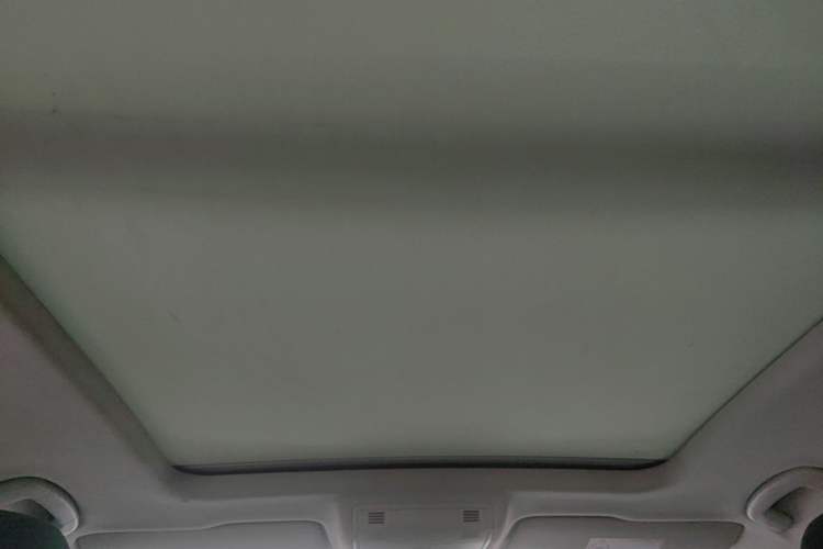 Used Volkswagen Tharu 2020 280TSI Two-Wheel Drive Comfort Edition China VI Standard Headliner