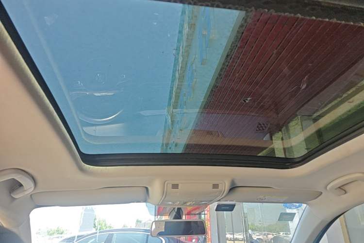 Used Volkswagen Tharu 2020 280TSI Two-Wheel Drive Comfort Edition China VI Standard Headliner