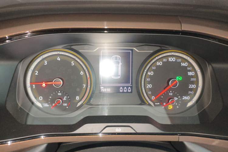 Used Volkswagen Tharu 2020 280TSI Two-Wheel Drive Luxury Edition China VI Standard Instrument Cluster