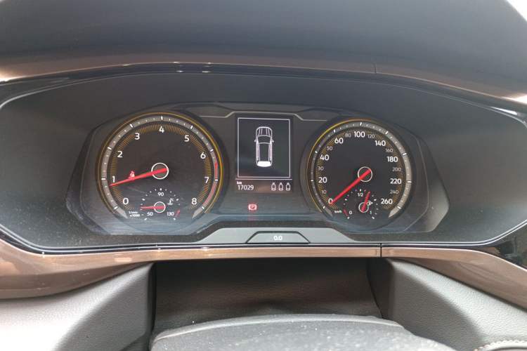 Used Volkswagen Tharu 2020 280TSI Two-Wheel Drive Luxury Edition China VI Standard Instrument Cluster