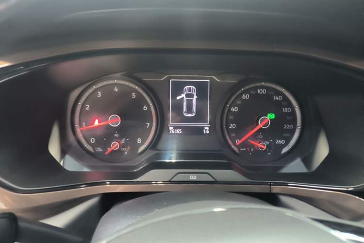 Used Volkswagen Tharu 2020 330TSI All-Wheel-Drive Luxury Edition China VI Standard Instrument Cluster