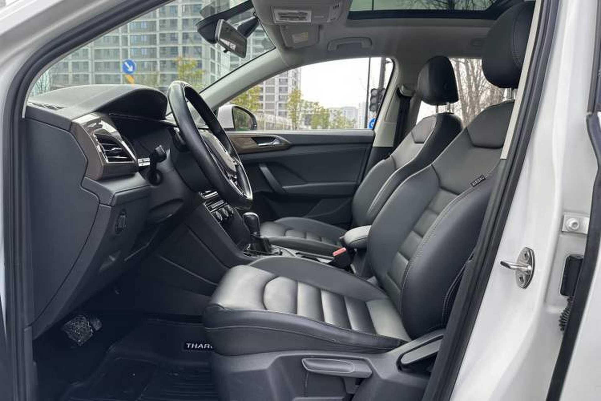 Used Volkswagen Tharu 2020 330TSI All-Wheel-Drive Luxury Edition China VI Standard Interior 1