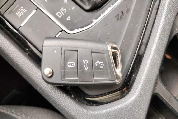 Used Volkswagen Tharu 2020 280TSI Two-Wheel Drive Comfort Edition China VI Standard Interior 1