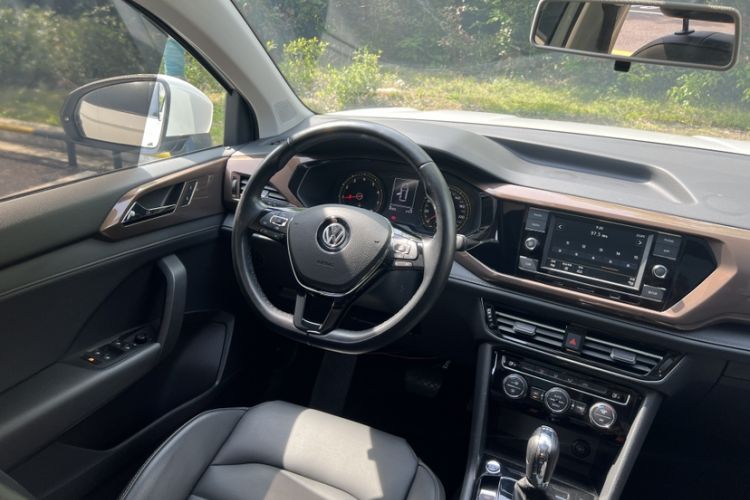 Used Volkswagen Tharu 2020 280TSI Two-Wheel Drive Comfort Edition China VI Standard Interior 2