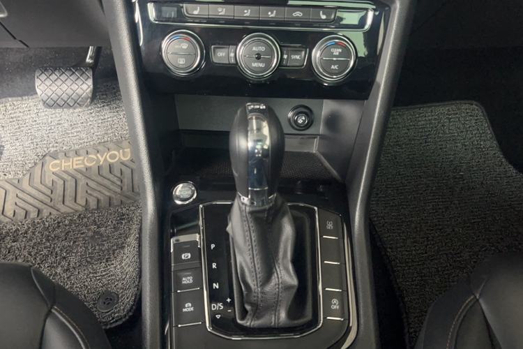 Used Volkswagen Tharu 2020 280TSI Two-Wheel Drive Luxury Edition China VI Standard Interior 7
