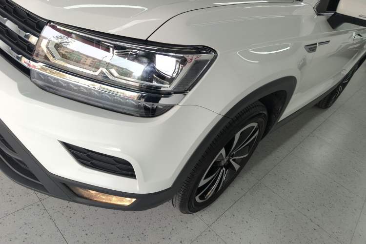 Used Volkswagen Tharu 2020 280TSI Two-Wheel Drive Luxury Plus Version China VI Standard Left Front Headlight