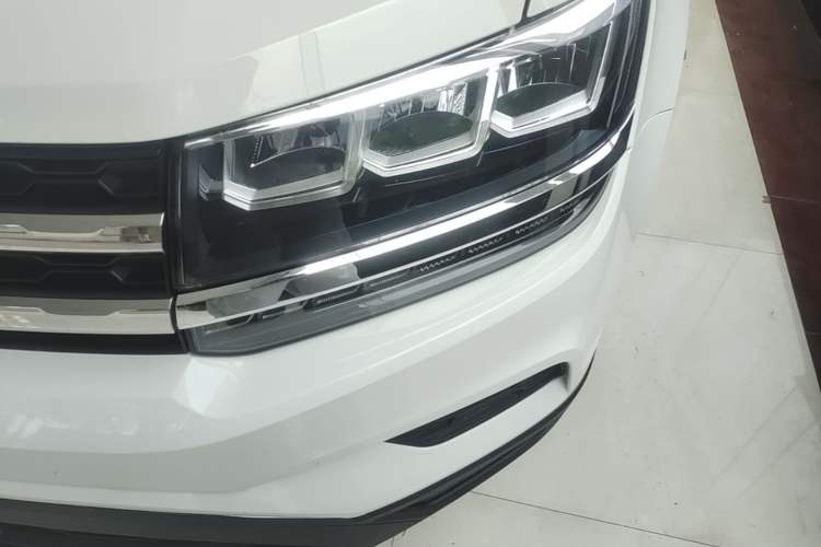 Used Volkswagen Tharu 2020 280TSI Two-Wheel Drive Comfort Edition China VI Standard Left Front Headlight