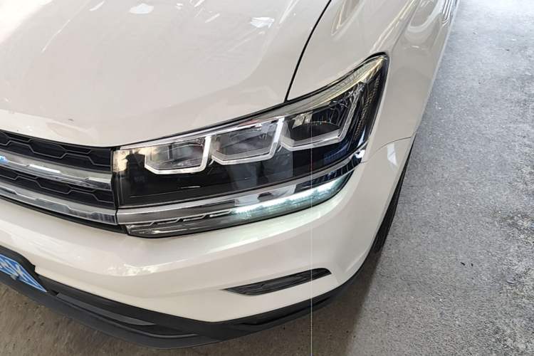 Used Volkswagen Tharu 2020 280TSI Two-Wheel Drive Comfort Edition China VI Standard Left Front Headlight