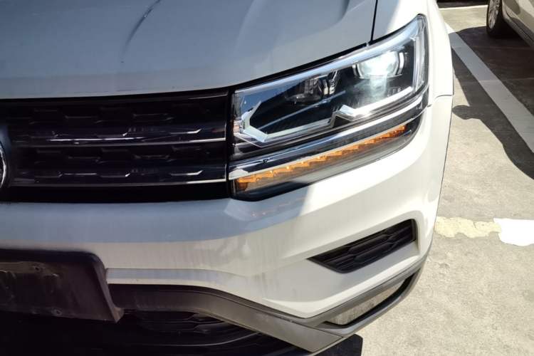Used Volkswagen Tharu 2020 280TSI Two-Wheel Drive Luxury Plus Version China VI Standard Left Front Headlight