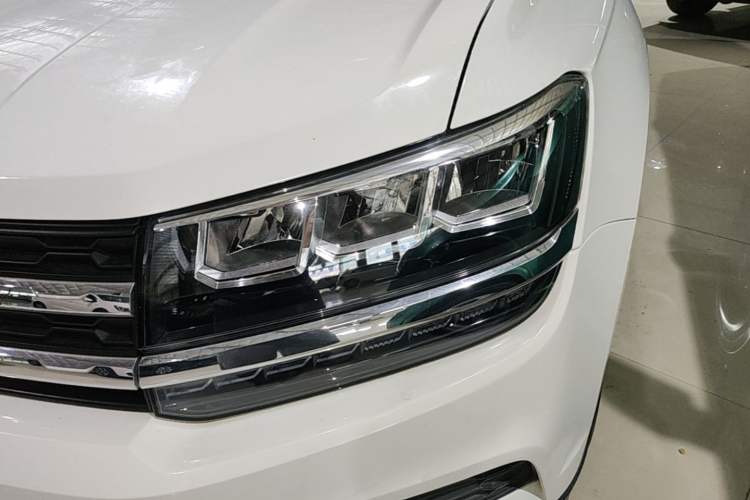 Used Volkswagen Tharu 2020 280TSI Two-Wheel Drive Trend Edition China VI Standard Left Front Headlight