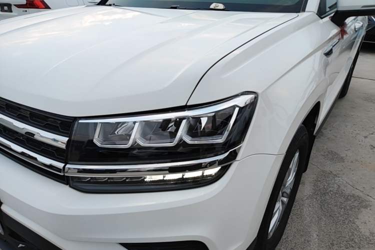 Used Volkswagen Tharu 2020 280TSI Two-Wheel Drive Trend Edition China VI Standard Left Front Headlight