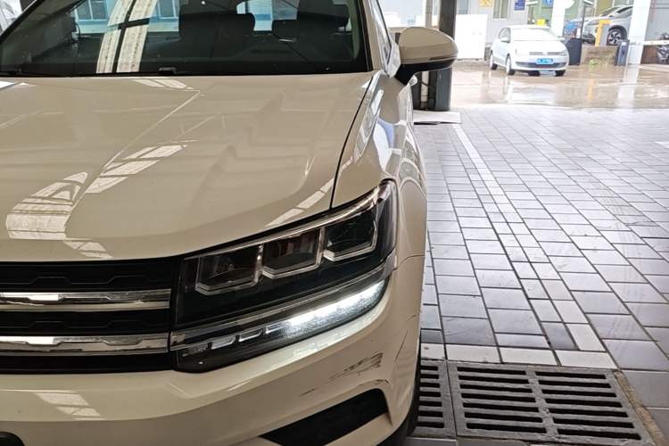 Used Volkswagen Tharu 2020 280TSI Two-Wheel Drive Trend Edition China VI Standard Left Front Headlight