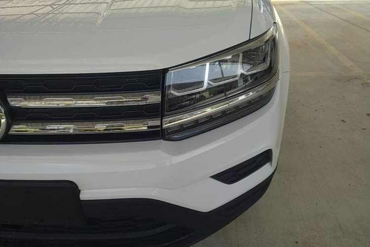 Used Volkswagen Tharu 2020 280TSI Two-Wheel Drive Trend Edition China VI Standard Left Front Headlight