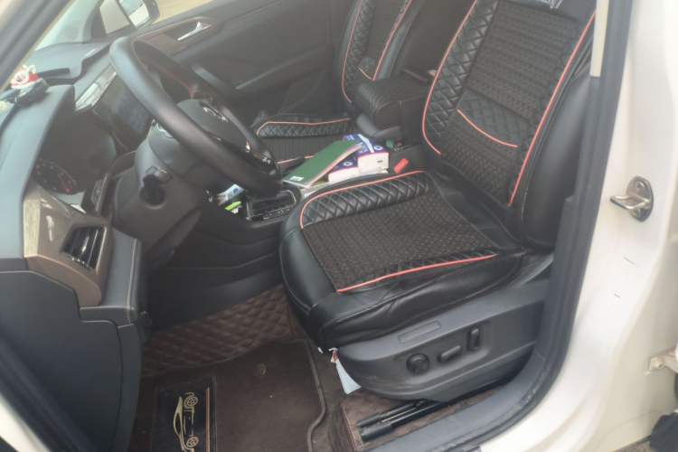 Used Volkswagen Tharu 2020 280TSI Two-Wheel Drive Luxury Plus Version China VI Standard Left Front Seat