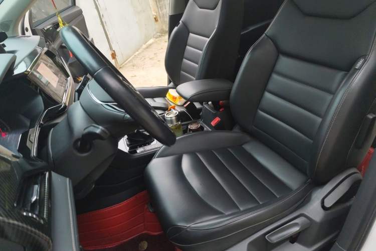Used Volkswagen Tharu 2020 280TSI Two-Wheel Drive Luxury Edition China VI Standard Left Front Seat