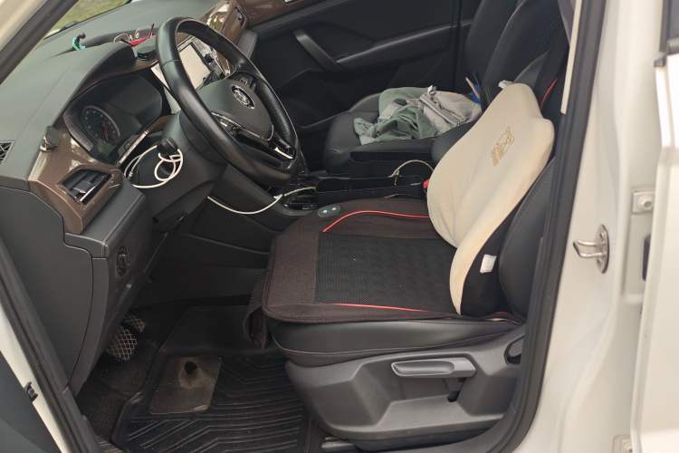 Used Volkswagen Tharu 2020 280TSI Two-Wheel Drive Comfort Edition China VI Standard Left Front Seat