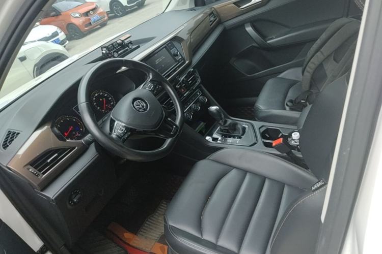 Used Volkswagen Tharu 2020 280TSI Two-Wheel Drive Comfort Edition China VI Standard Left Front Seat