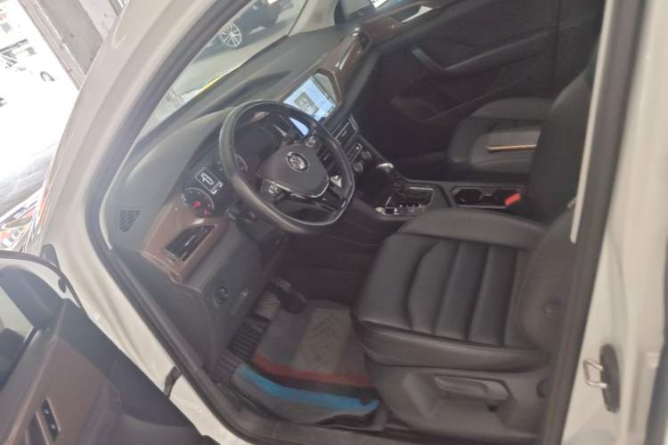 Used Volkswagen Tharu 2020 280TSI Two-Wheel Drive Comfort Edition China VI Standard Left Front Seat
