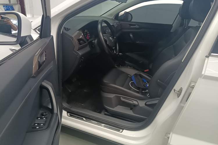 Used Volkswagen Tharu 2020 280TSI Two-Wheel Drive Comfort Edition China VI Standard Left Front Seat
