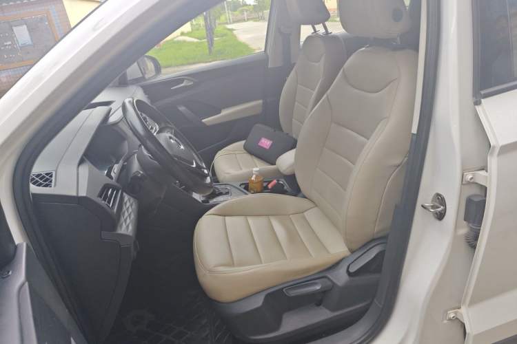 Used Volkswagen Tharu 2020 280TSI Two-Wheel Drive Trend Edition China VI Standard Left Front Seat