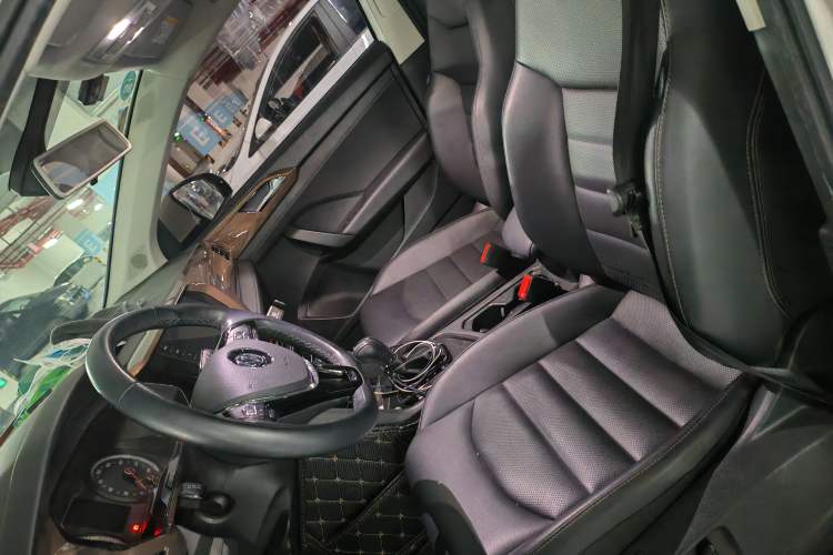 Used Volkswagen Tharu 2020 280TSI Two-Wheel Drive Luxury Plus Version China VI Standard Left Front Seat