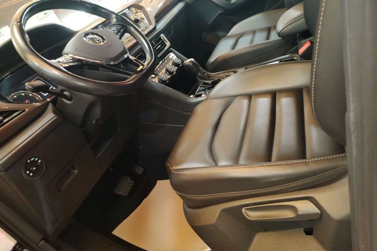 Used Volkswagen Tharu 2020 280TSI Two-Wheel Drive Comfort Edition China VI Standard Left Front Seat